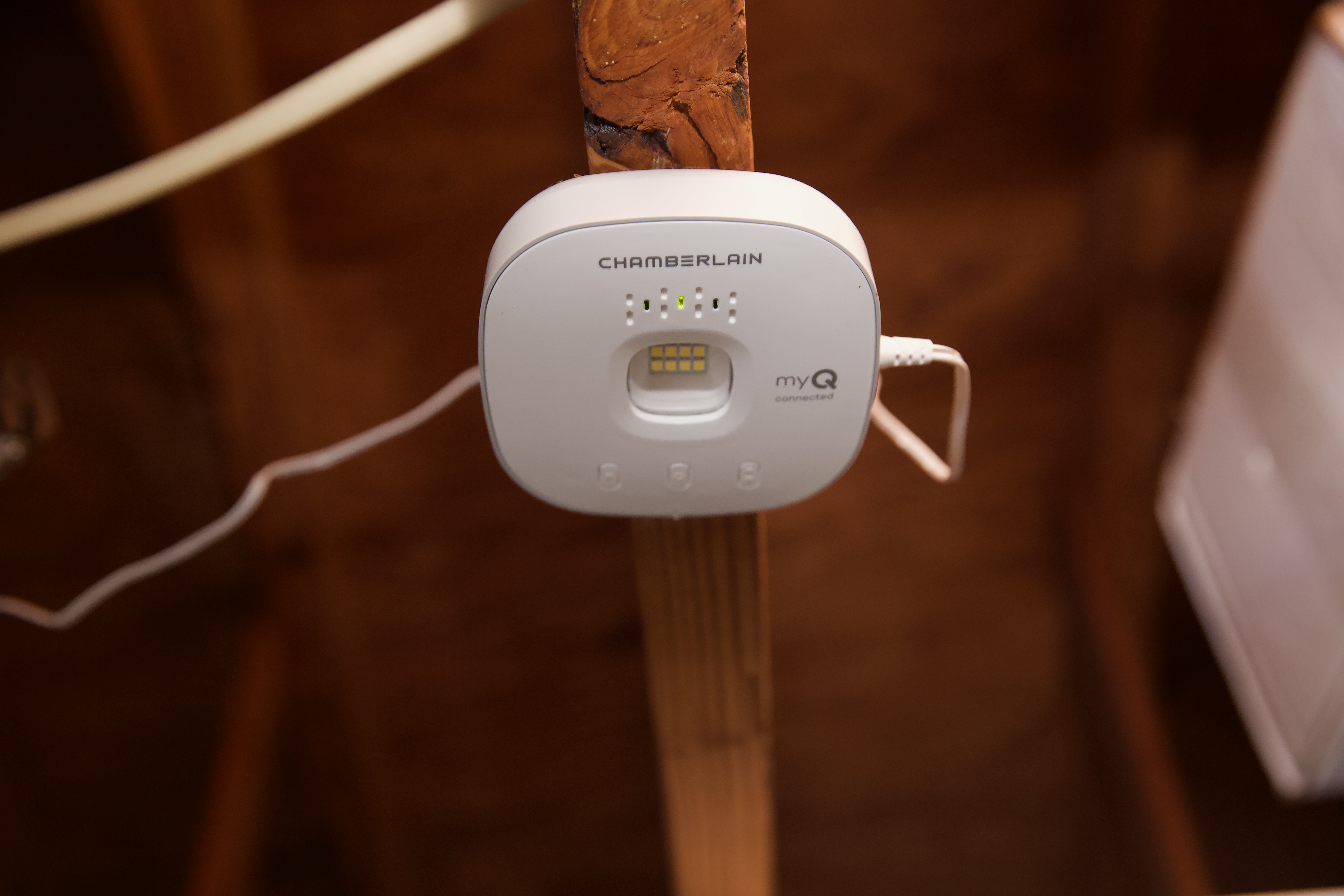 Chamberlain은 차고 문 개폐 장치와의 스마트 홈 통합을 다시 차단합니다.