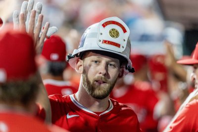 엔젤스는 투수 Grayson Rodriguez를 위해 Taylor Ward를 Orioles로 트레이드했습니다.