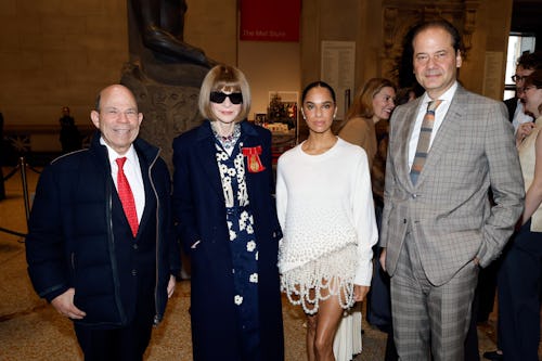 2026년 Met Gala 테마가 "의상 예술"로 발표되었습니다