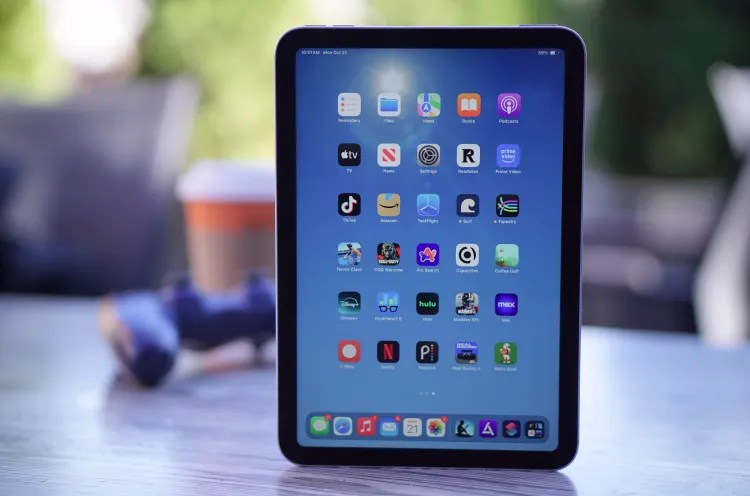 Apple의 OLED 전환에는 더 비싼 iPad Mini가 포함될 수 있습니다