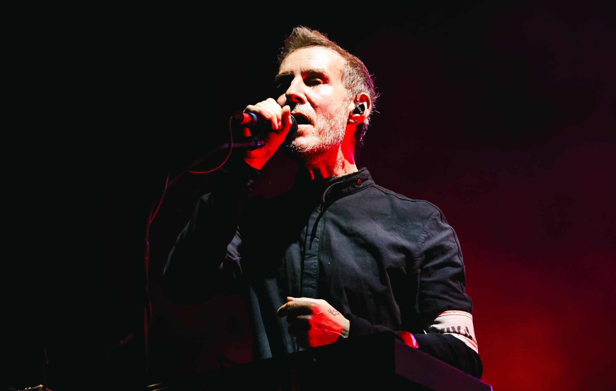 Massive Attack은 "최근 과거에 생성된 작업 캐시"를 공개하지만 Spotify에서는 공개하지 않음