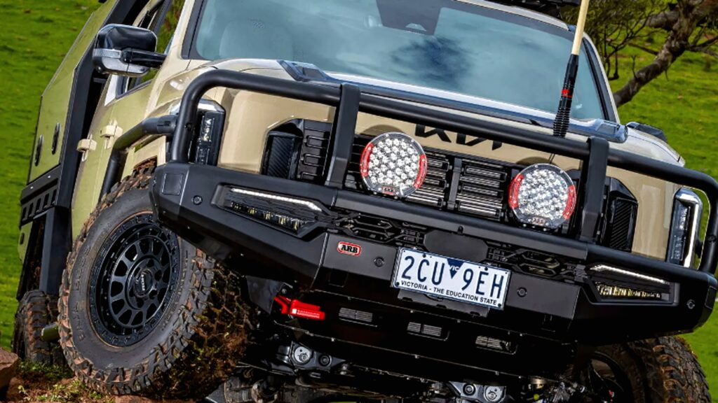 기아 태즈만(Kia Tasman), 진지한 오프로드 장비로 거친 면모를 보여주다