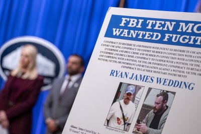 미국, 전직 캐나다 올림픽 선수 출신 마약왕으로 변신한 마약왕에 대한 압력 강화