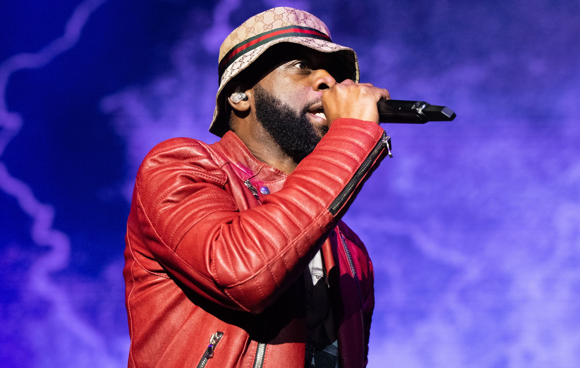 Fugees의 Pras Michel, 수십억 달러 규모의 말레이시아 자금세탁 혐의로 징역 14년 선고